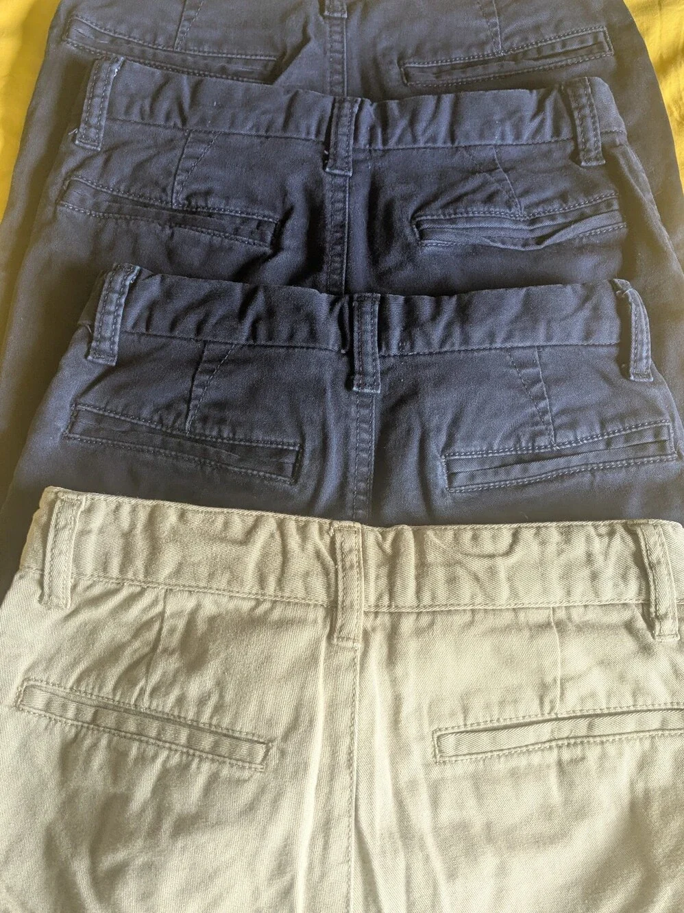 4️⃣ GAP Boys Chino Uniform Shorts in Navy (3) & Khaki (1); Size: 8